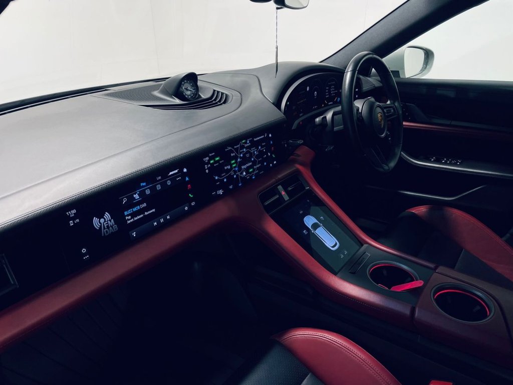 Used Porsche Taycan 2022 for sale - 77341561: Photo 37