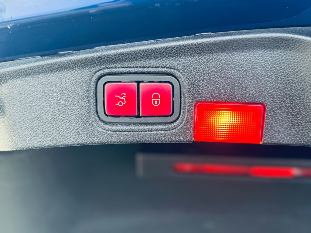 Used Mercedes-Benz C Class 2016 for sale - 77764922: Photo 32