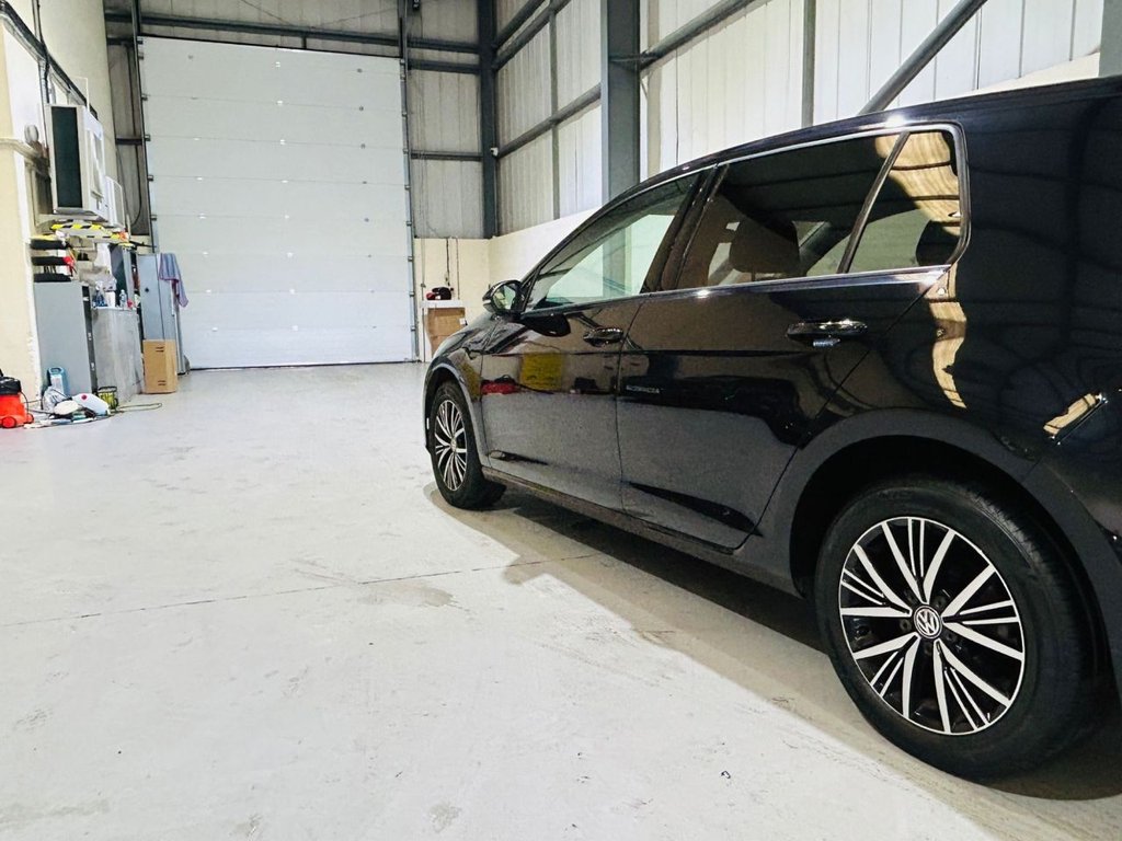 Used Volkswagen Golf 2018 for sale - 77148470: Photo 25