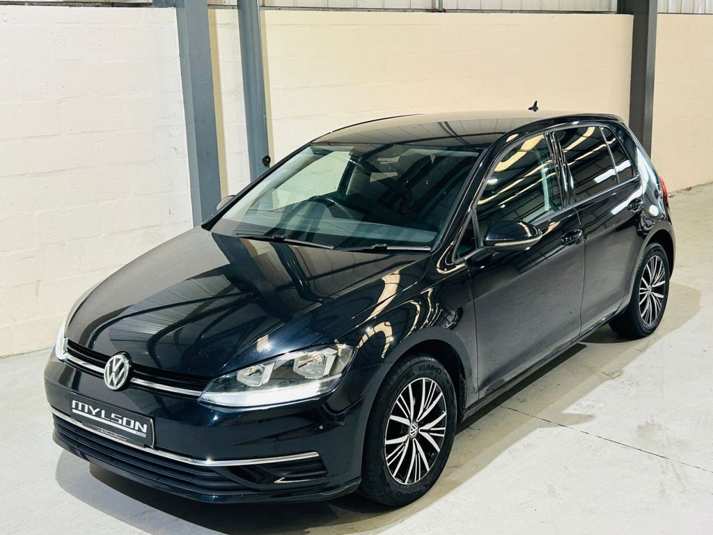 Used Volkswagen Golf 2018 for sale - 77148470: Photo 3
