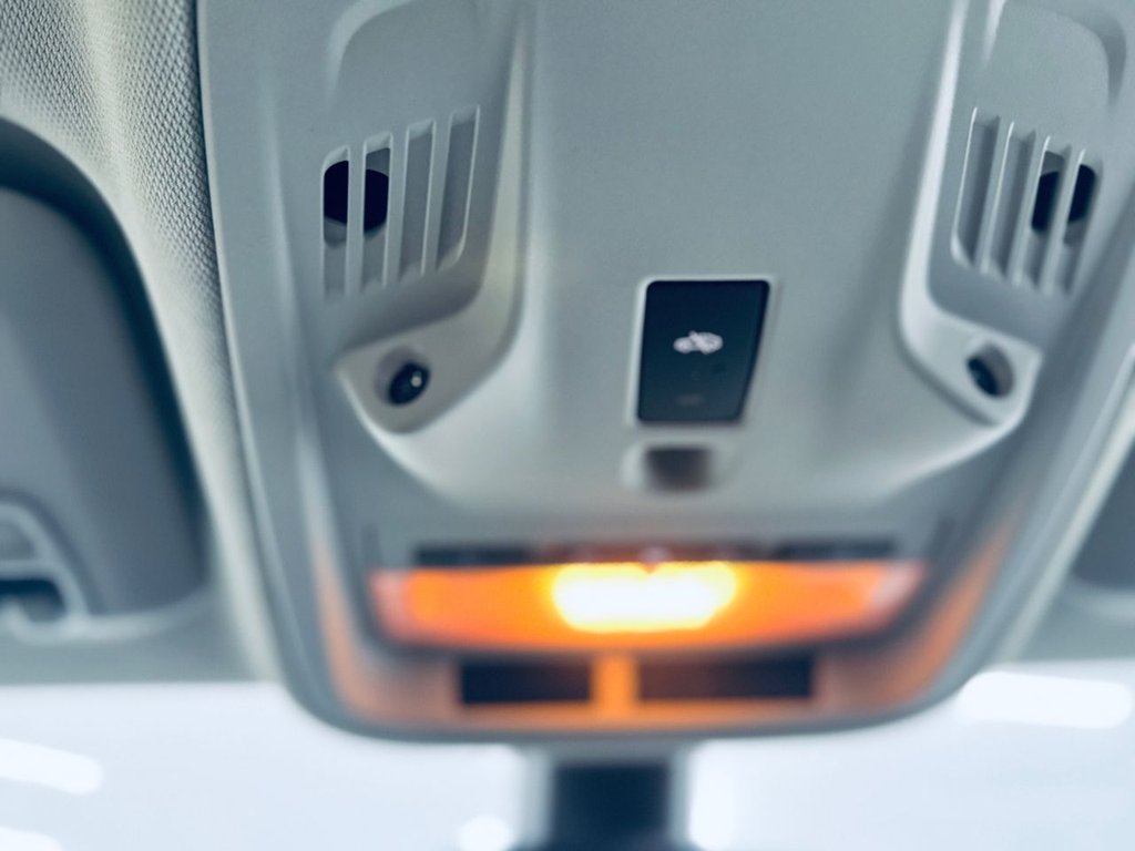 Used Vauxhall Astra 2018 for sale - 77463669: Photo 34