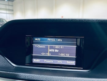 Used Mercedes-Benz E Class 2010 for sale - 77148486: Photo