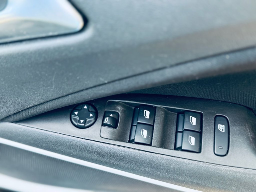 Used Vauxhall Crossland X 2020 for sale - 77841276: Photo 26