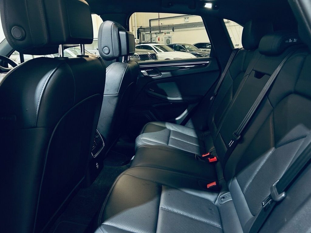 Used Porsche Macan 2022 for sale - 77148465: Photo 10