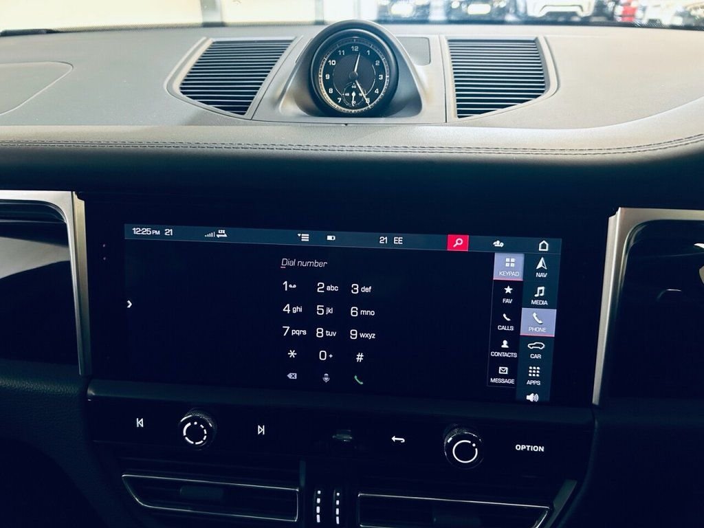 Used Porsche Macan 2022 for sale - 77148465: Photo 15