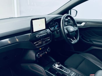 Used Ford Focus 2018 for sale - 78288744: Photo