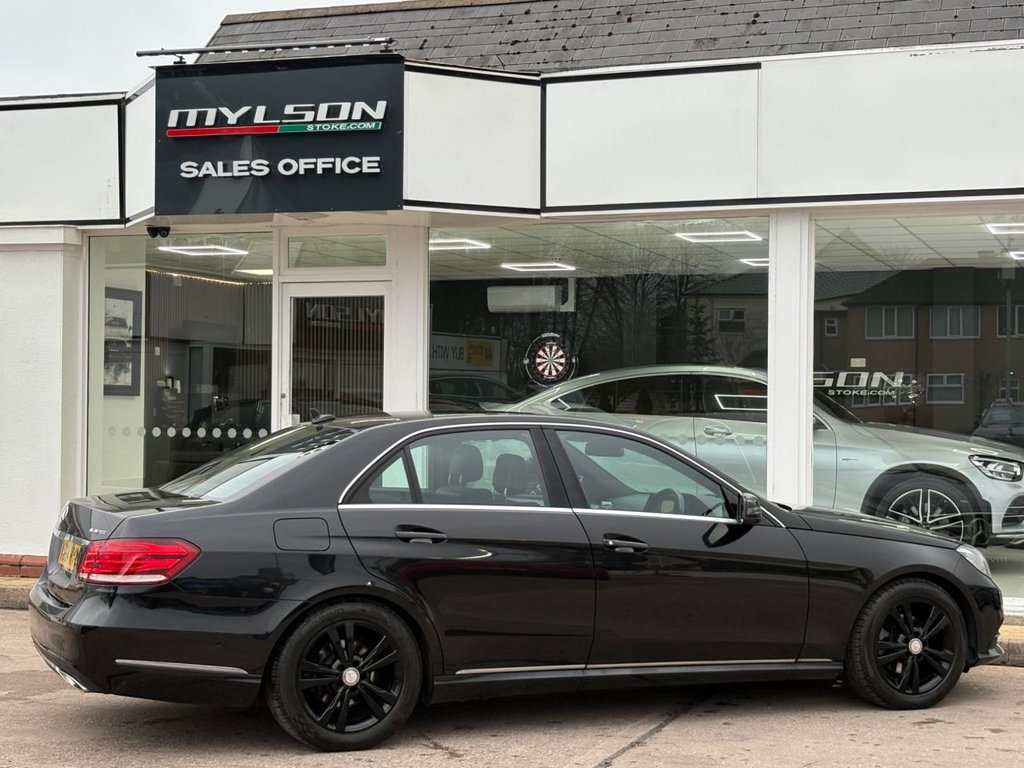 Used Mercedes-Benz E Class 2015 for sale - 77976517: Photo 11