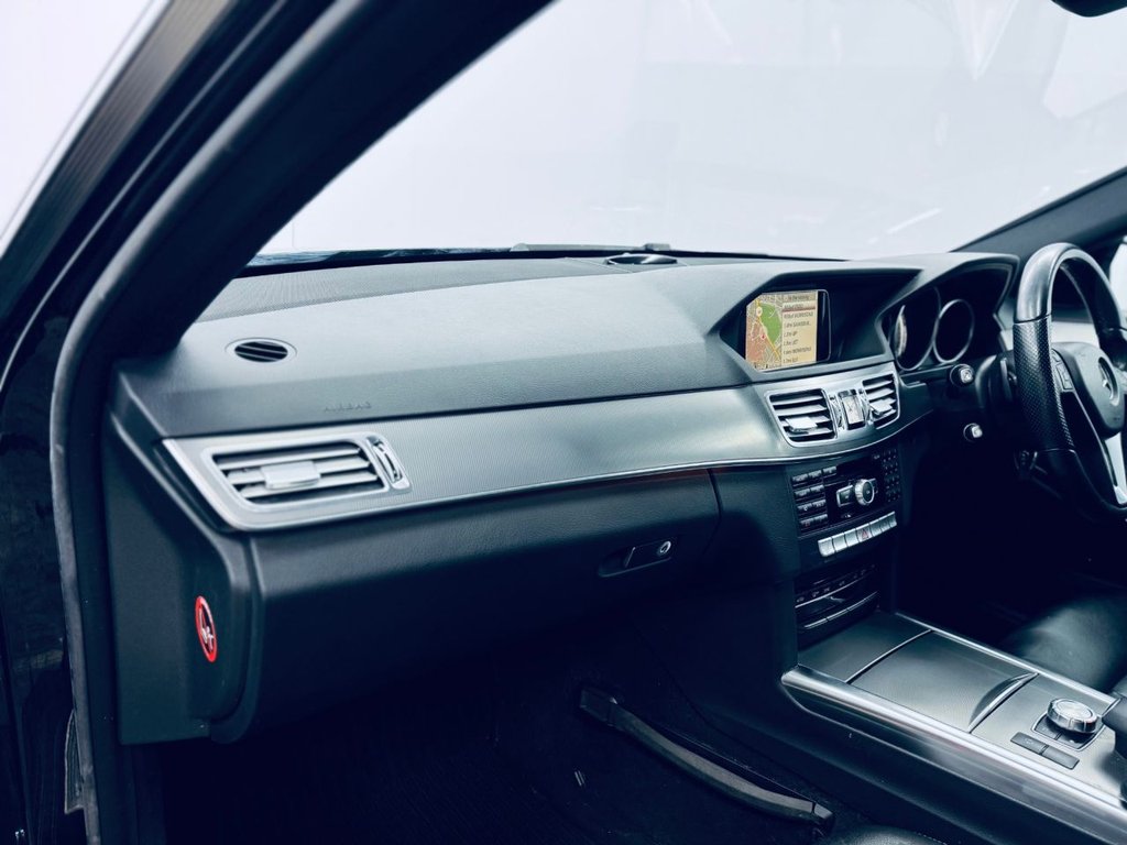 Used Mercedes-Benz E Class 2015 for sale - 77976517: Photo 24