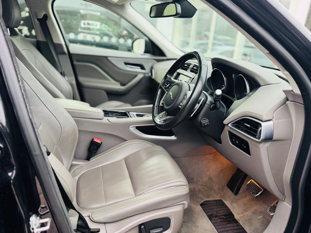 Used Jaguar F-Pace 2017 for sale - 77193452: Photo 36