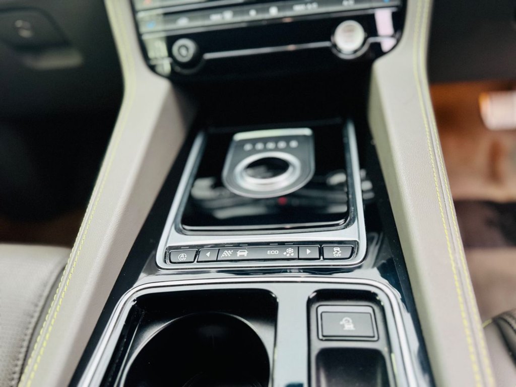 Used Jaguar F-Pace 2017 for sale - 77193452: Photo 46