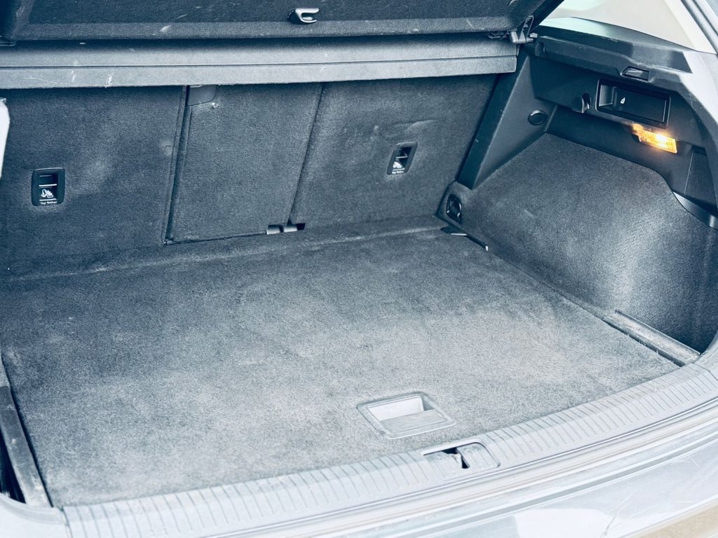 Used Volkswagen Tiguan 2020 for sale - 77995380: Photo 31