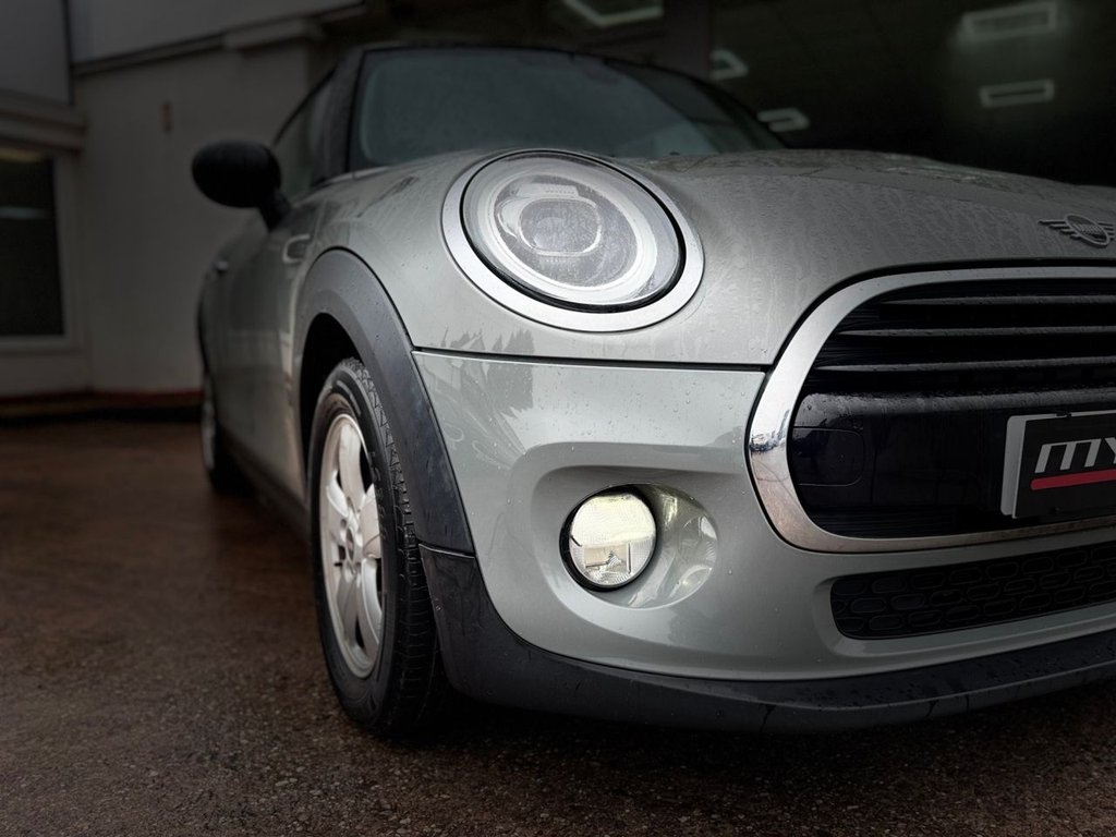 Used MINI Hatch 2018 for sale - 77188243: Photo 17