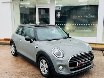 Used MINI Hatch 2018 for sale - 77188243: Photo