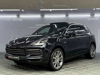 Used Porsche Cayenne 2018 for sale - 79197482: Photo