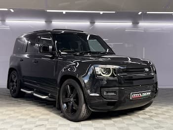 Used Land Rover Defender 110 2023 for sale - 79562899: Photo