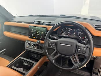 Used Land Rover Defender 110 2023 for sale - 79562899: Photo