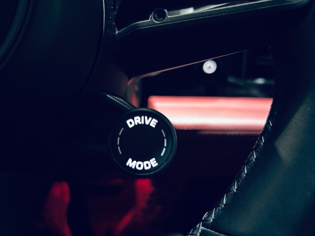 Used Porsche Taycan 2022 for sale - 77148477: Photo 28