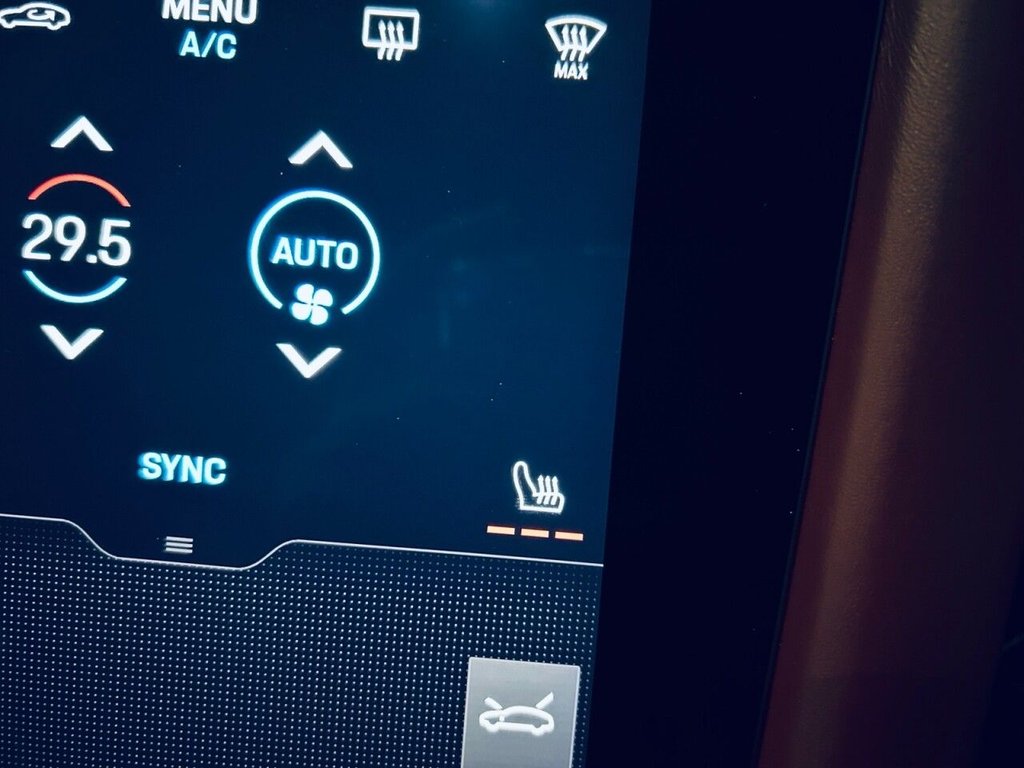 Used Porsche Taycan 2022 for sale - 77148477: Photo 30