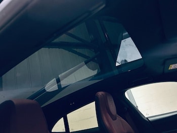 Used Porsche Taycan 2022 for sale - 77148477: Photo