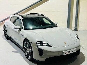 Used Porsche Taycan 2022 for sale - 77148477: Photo