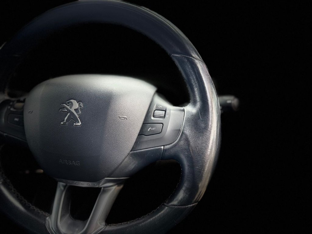 Used Peugeot 2008 2016 for sale - 77936178: Photo 40