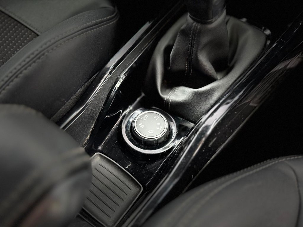 Used Peugeot 2008 2016 for sale - 77936178: Photo 42