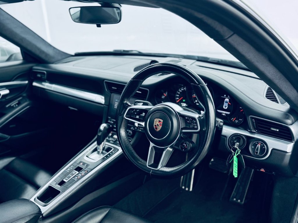 Used Porsche 911 2017 for sale - 78069402: Photo 10