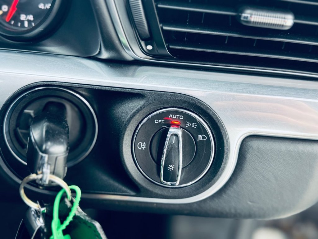 Used Porsche 911 2017 for sale - 78069402: Photo 17