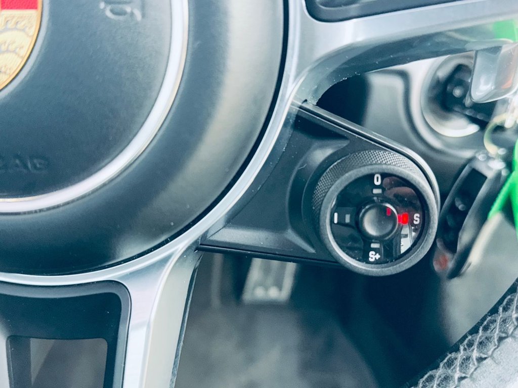 Used Porsche 911 2017 for sale - 78069402: Photo 19