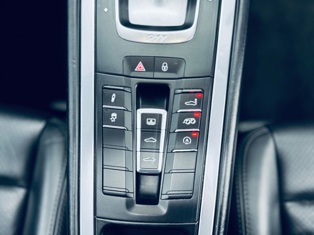 Used Porsche 911 2017 for sale - 78069402: Photo 42