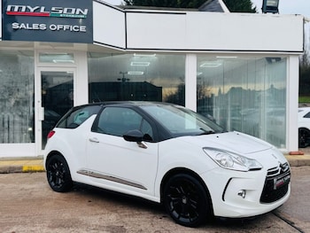 2011 (61) - 1.6 VTi DStyle Plus Hatchback 3dr Petrol Manual Euro 5 (120 ps)