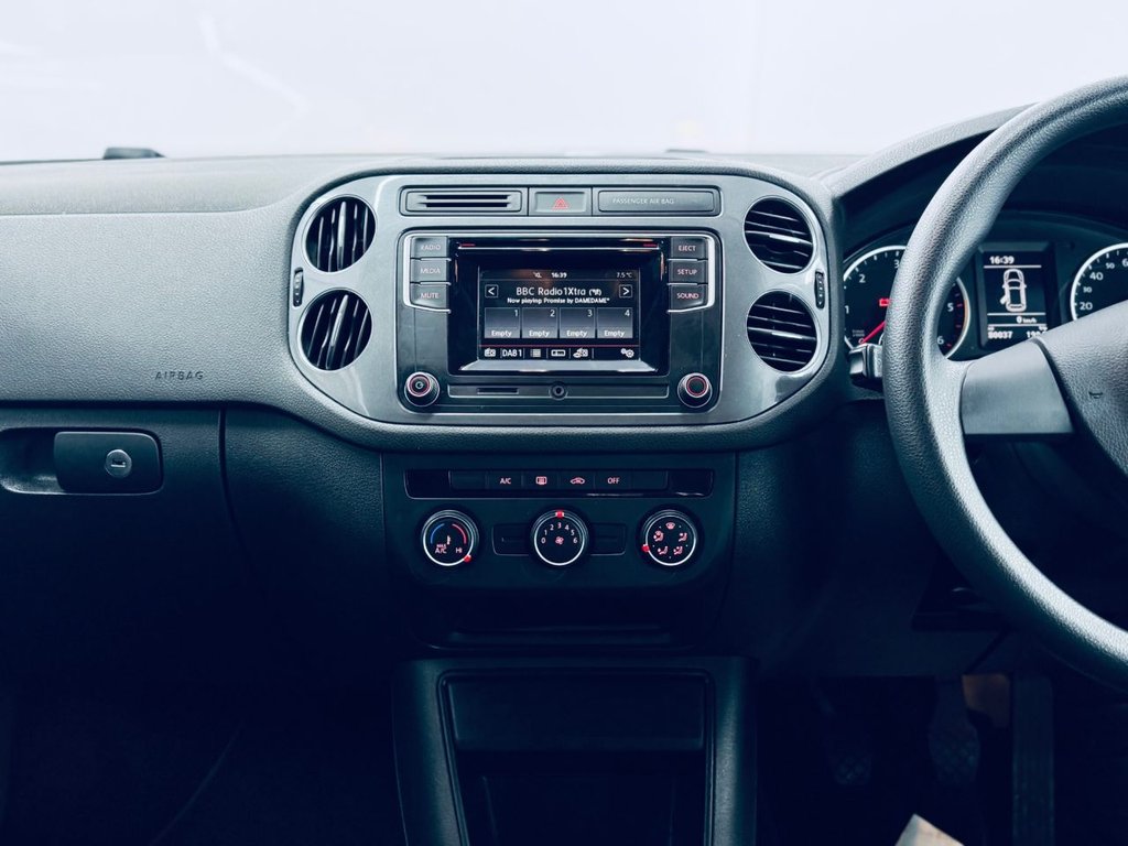 Used Volkswagen Tiguan 2015 for sale - 77621001: Photo 17