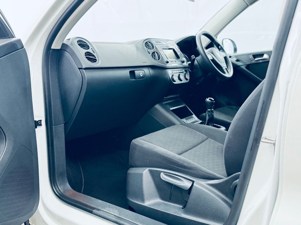 Used Volkswagen Tiguan 2015 for sale - 77621001: Photo 30