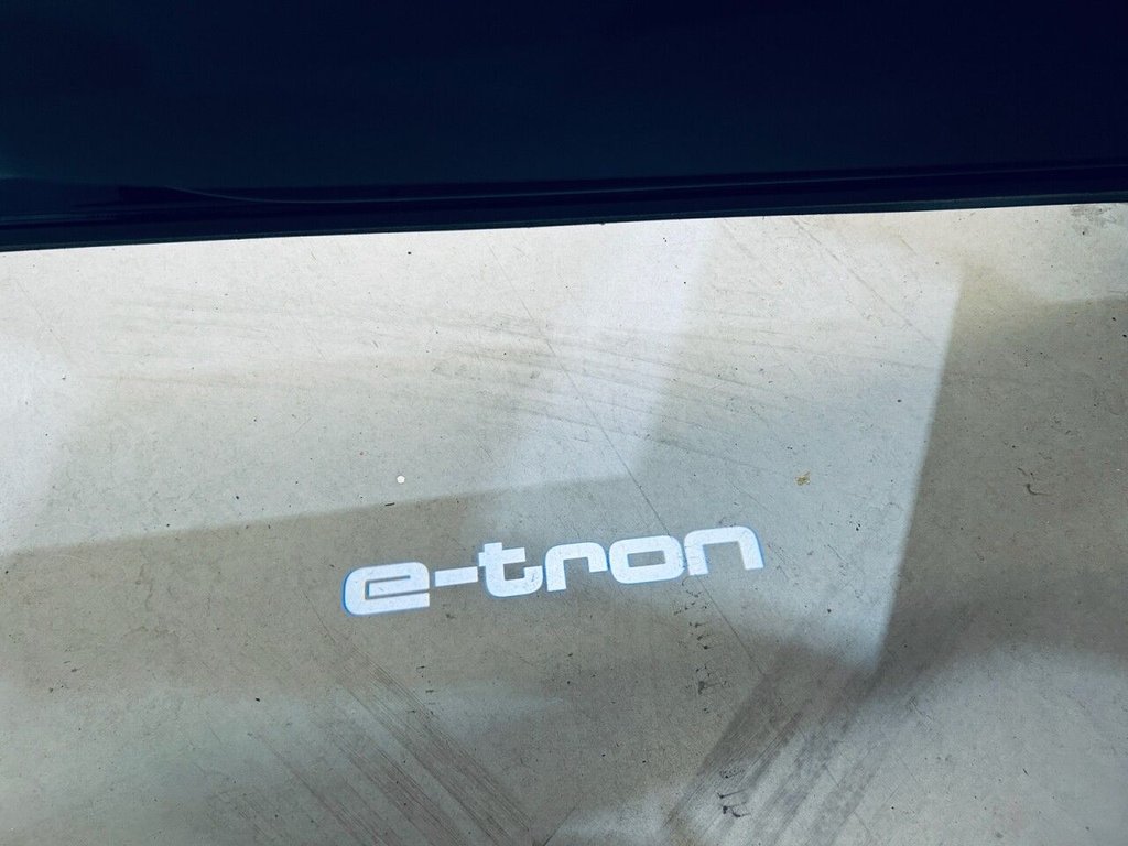 Used Audi e-tron 2021 for sale - 77631613: Photo 32