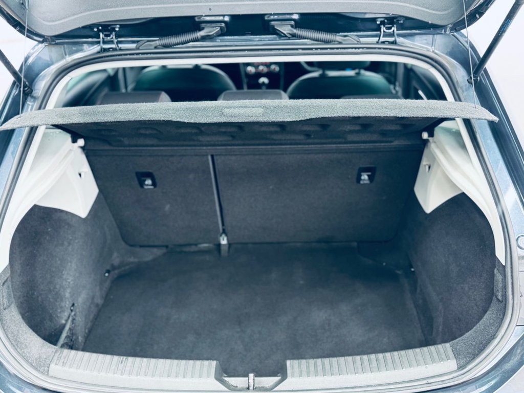 Used SEAT Leon 2019 for sale - 77368975: Photo 44