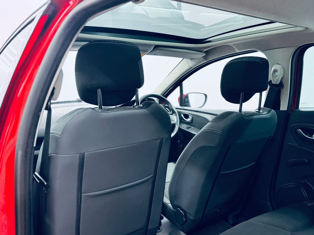 Used Renault Clio 2017 for sale - 77451492: Photo 30