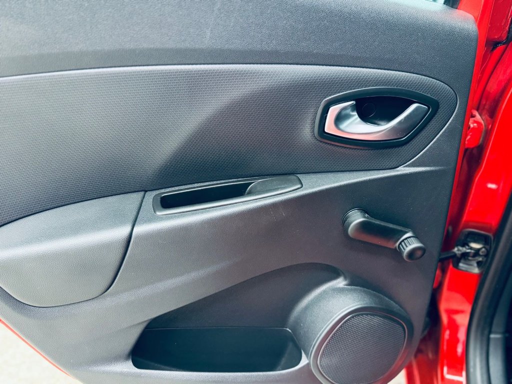 Used Renault Clio 2017 for sale - 77451492: Photo 31