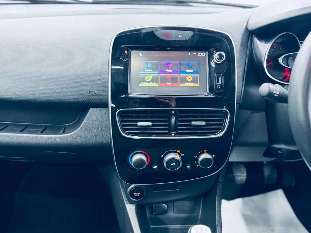 Used Renault Clio 2017 for sale - 77451492: Photo 35