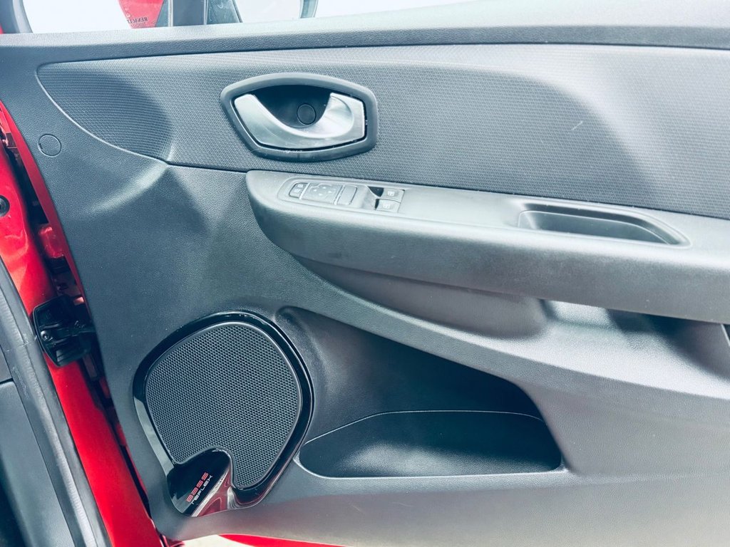 Used Renault Clio 2017 for sale - 77451492: Photo 49