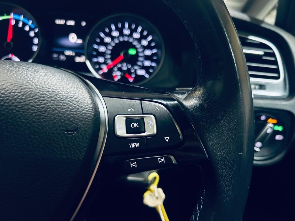 Used Volkswagen Golf 2019 for sale - 77148497: Photo 24