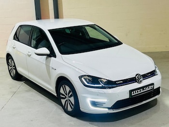 Used Volkswagen Golf 2019 for sale - 77148497: Photo