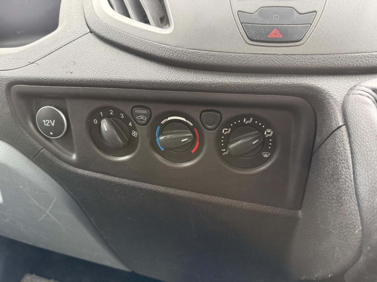 Used Ford Transit 2019 for sale - 77883220: Photo 14