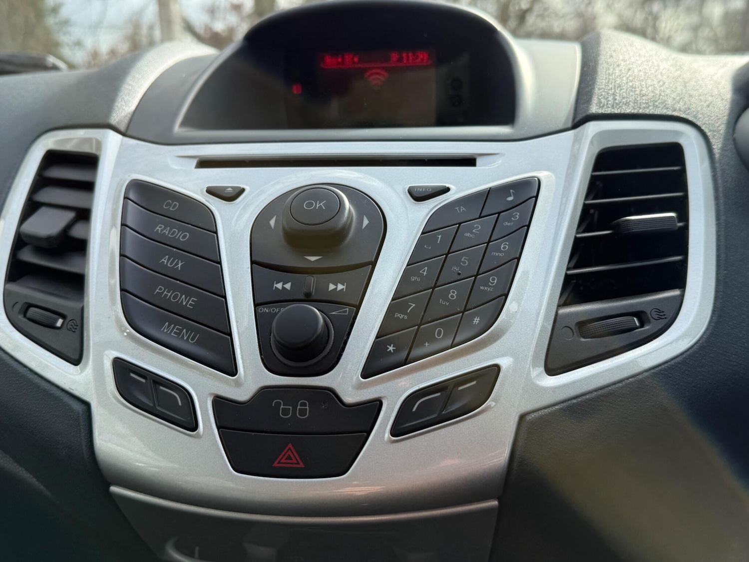 Used Ford Fiesta 2012 for sale - 77586385: Photo 19