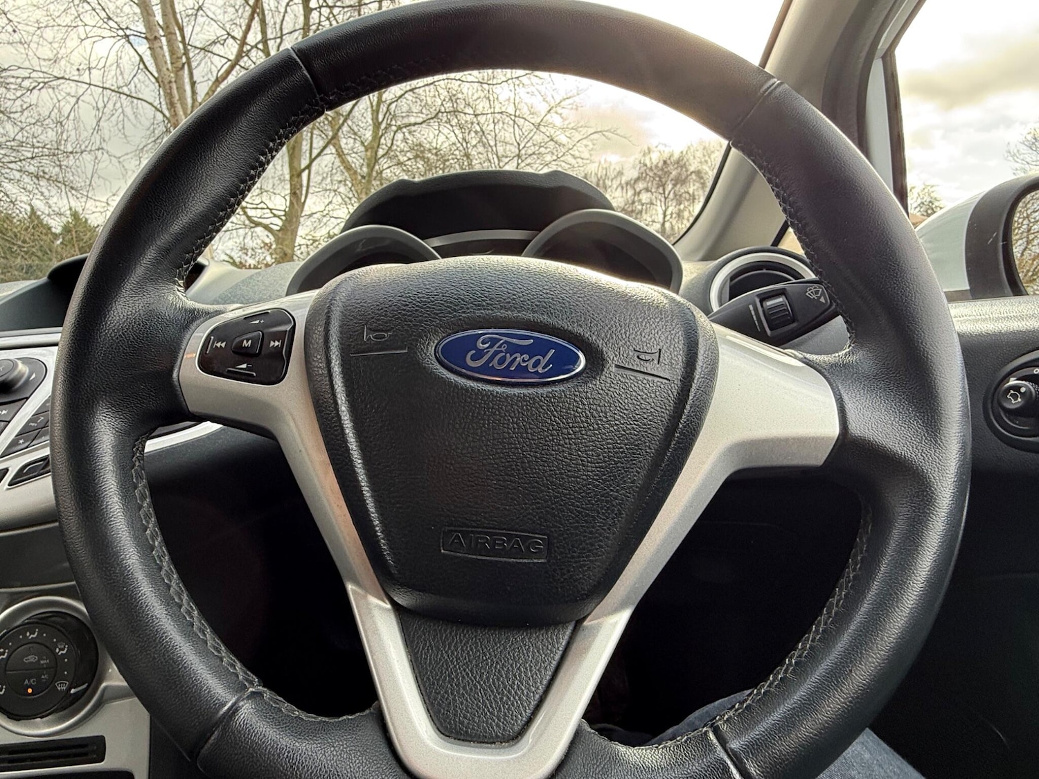 Used Ford Fiesta 2012 for sale - 77586385: Photo 23