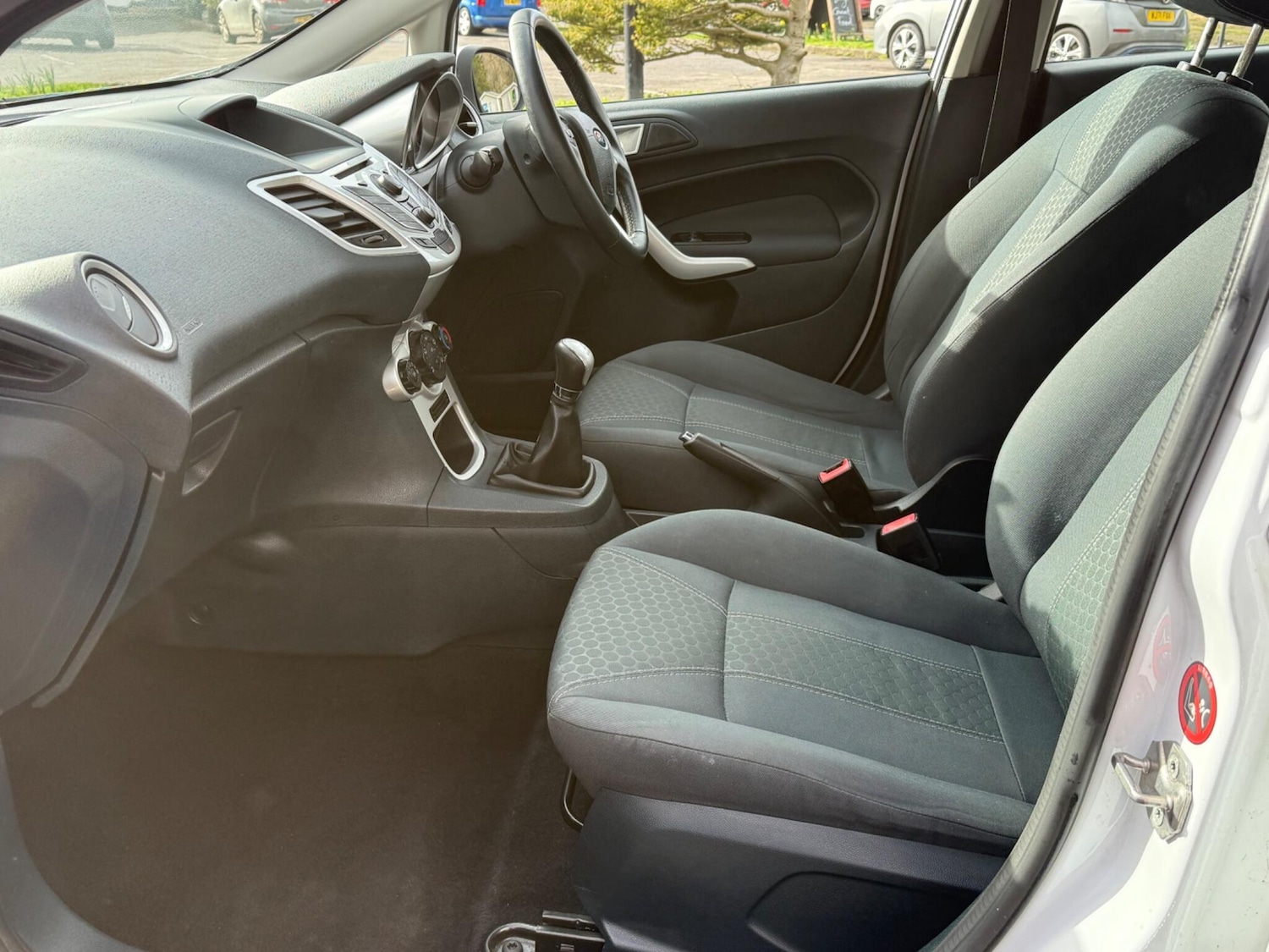 Used Ford Fiesta 2012 for sale - 77586385: Photo 24