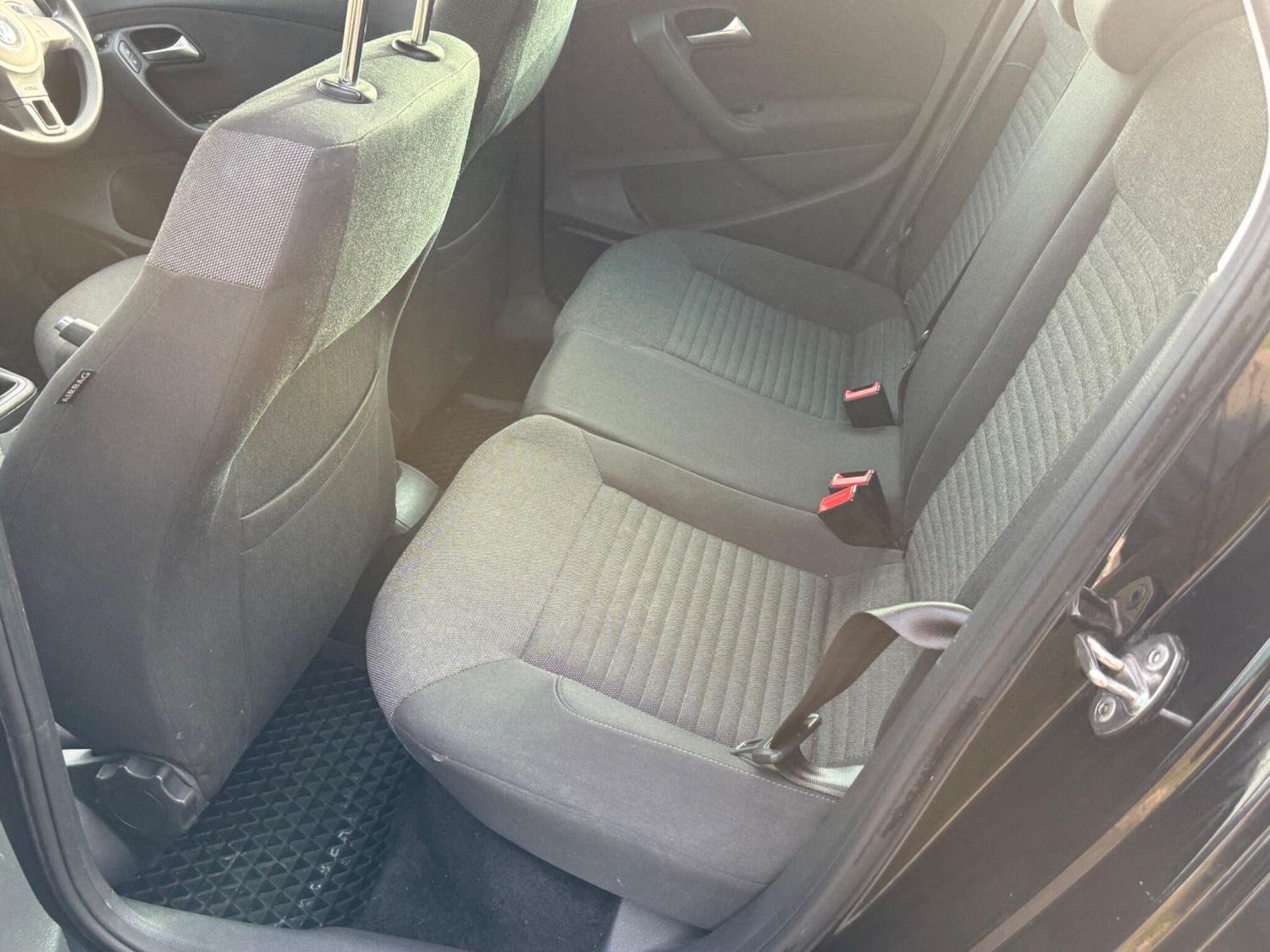 Used Volkswagen Polo 2014 for sale - 77956982: Photo 10