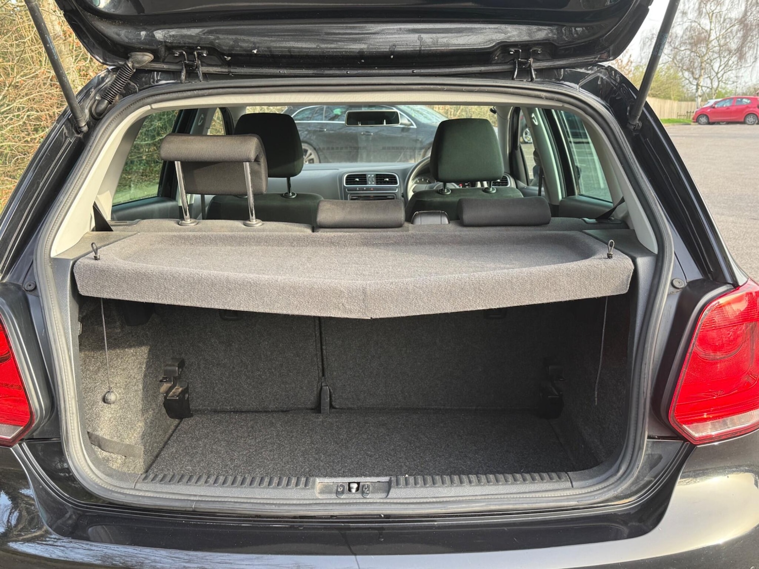 Used Volkswagen Polo 2014 for sale - 77956982: Photo 19