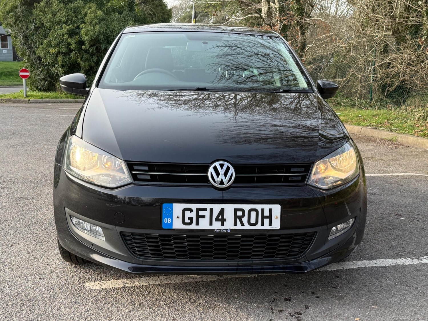 Used Volkswagen Polo 2014 for sale - 77956982: Photo 2