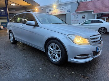 Used Mercedes-Benz C Class 2012 for sale - 77853242: Photo