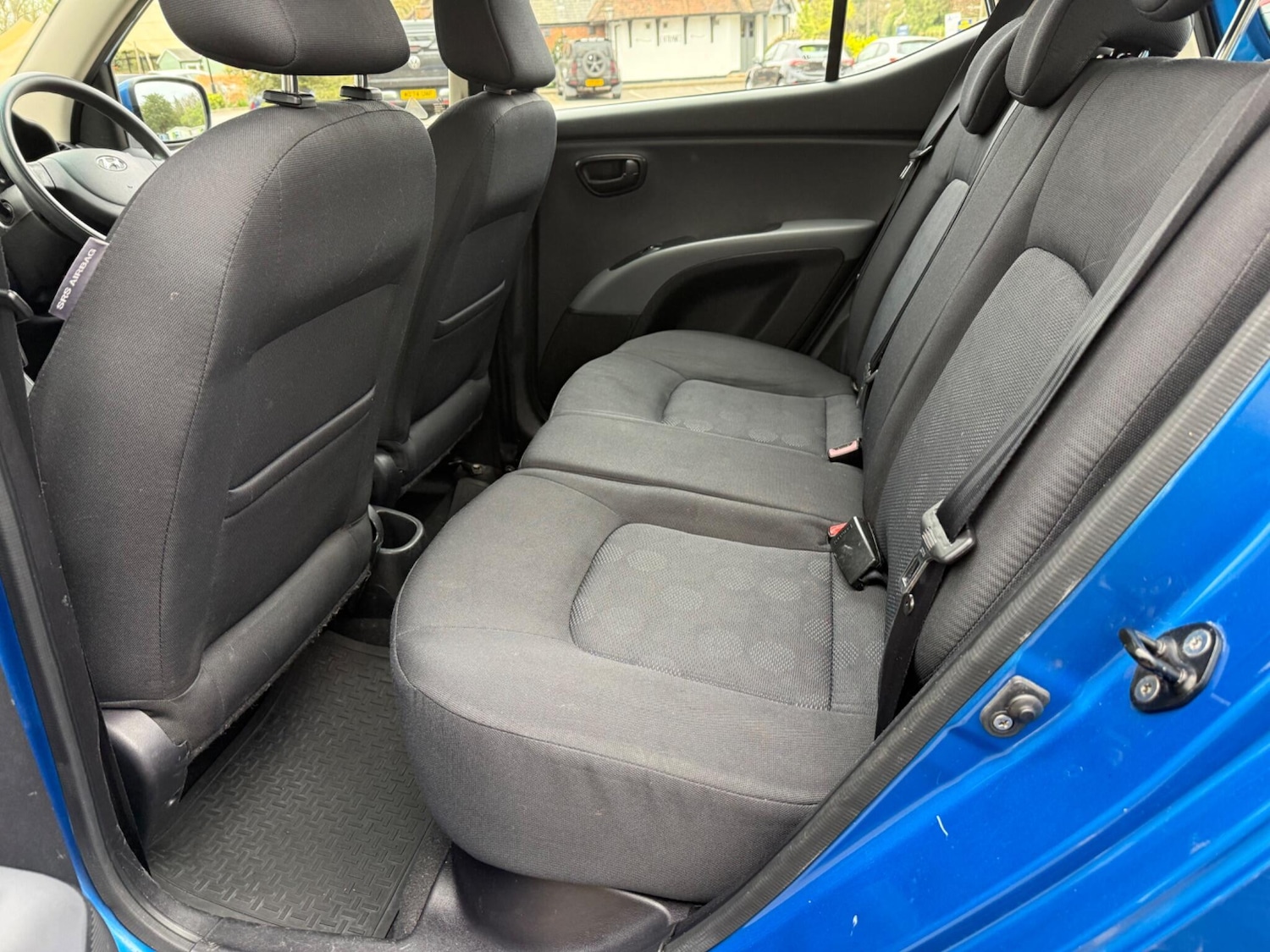 Used Hyundai i10 2009 for sale - 78101348: Photo 9